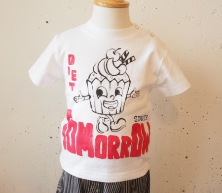 Tomorrowの手描き 【O4u】 | 手描きTシャツの音、雅楽、WASH｜出産祝いや、誕生日のプレゼントに手描きTシャツ(手書きTシャツ)の通販。